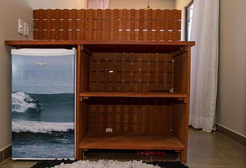 オーシャンビューデラックススイート, Surfcore House