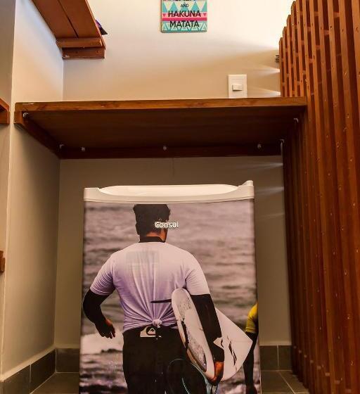 オーシャンビュースーペリアースイート, Surfcore House