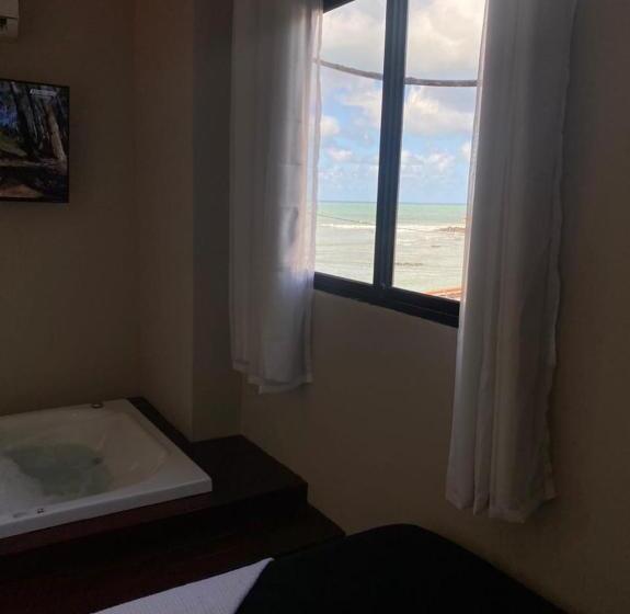 スタンダードスタジオ, Surfcore House