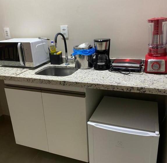 スタンダードスタジオ, Surfcore House