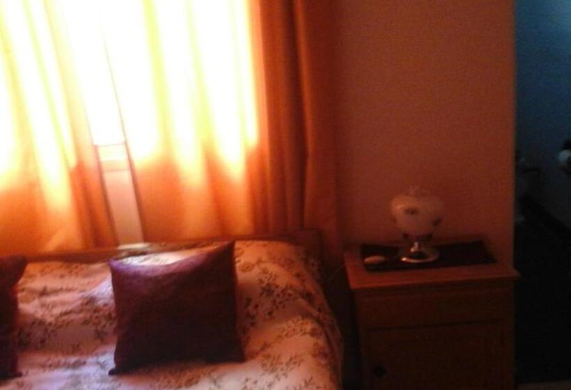 اتاق استاندارد, Hospedaje Legus