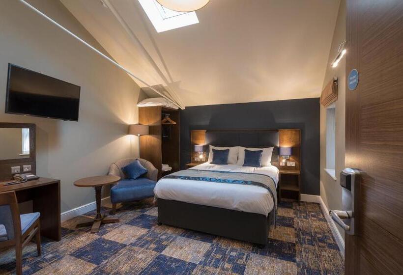 スタンダードルーム, The John Russell Fox Wetherspoon