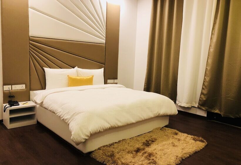 غرفة ديلوكس لذوى الاحتياجات الخاصة, Vivid Boutique Hotel, Medanta, Gurugram