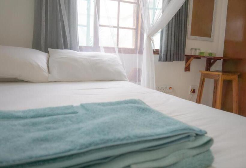 标准间, C Mew Guest House