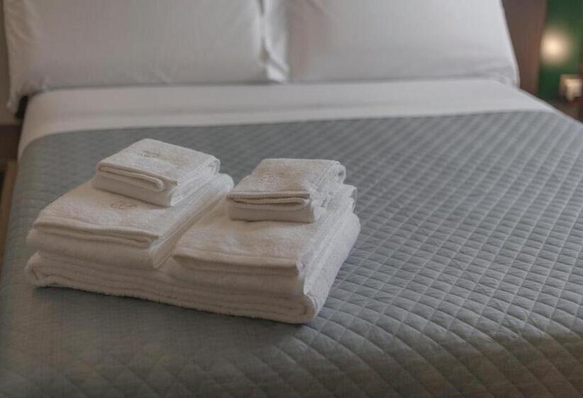 豪华房间, In Dies Affittacamere