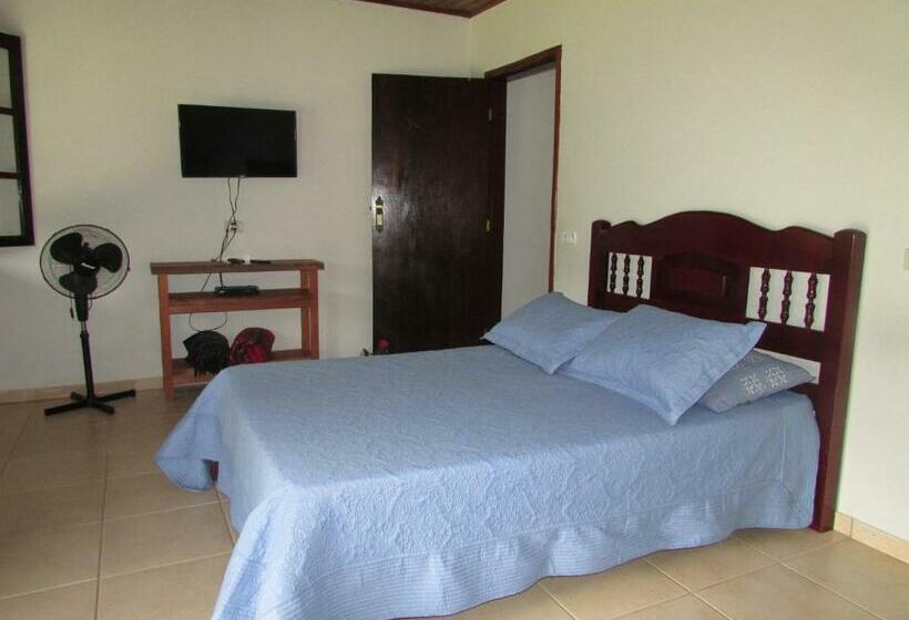 家庭间, Pousada Som Das águas Bueno Brandão