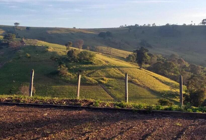 家庭间, Pousada Som Das águas Bueno Brandão