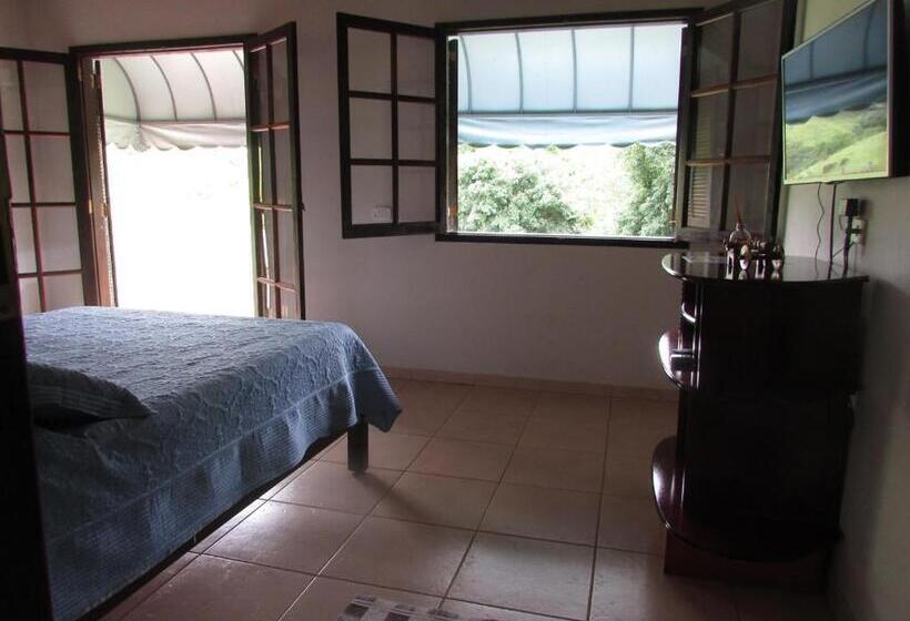 家庭间, Pousada Som Das águas Bueno Brandão