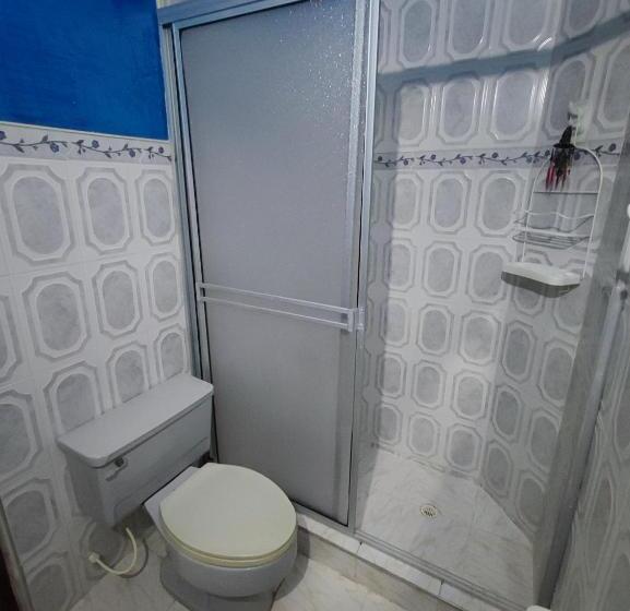 标准三人间, Nirvana Casa De Huéspedes