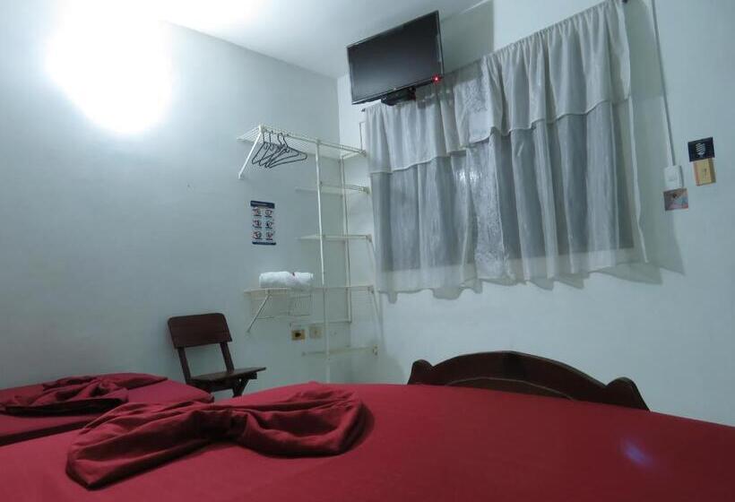 标准三人间, Nirvana Casa De Huéspedes