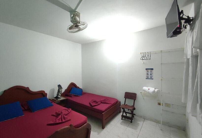 标准三人间, Nirvana Casa De Huéspedes