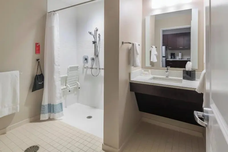 Suite Queen Bed, Towneplace Suites By Marriott Hays