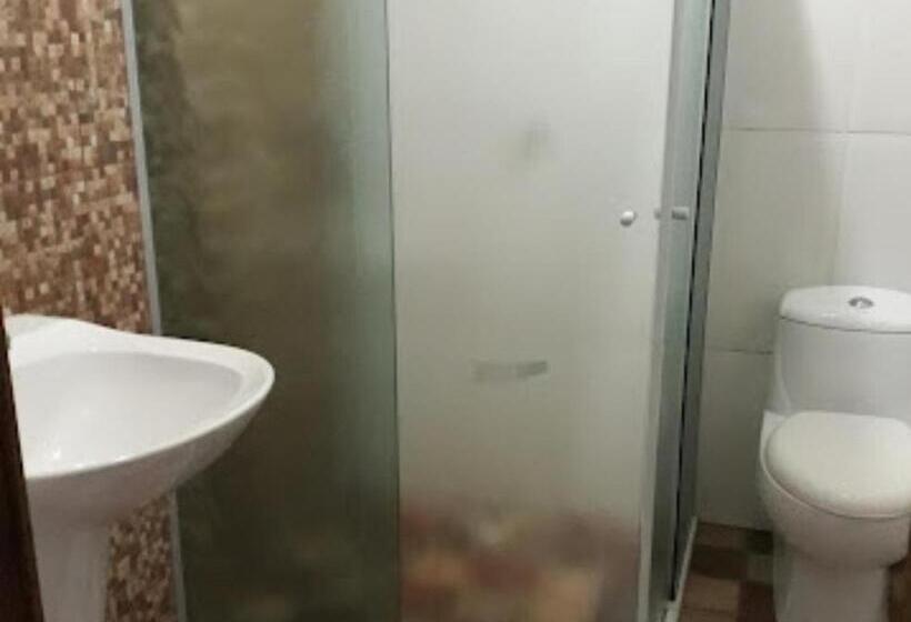 Familie Værelse, Raio De Sol