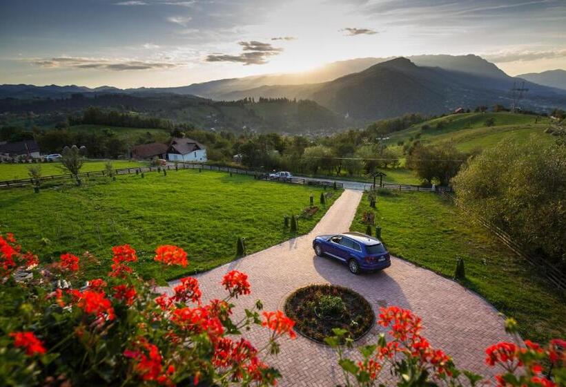 اتاق لوکس با تخت بزرگ, Bran Monte Crai Chalet