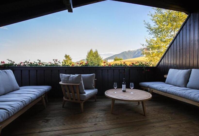 اتاق استاندارد با بالکن, Bran Monte Crai Chalet