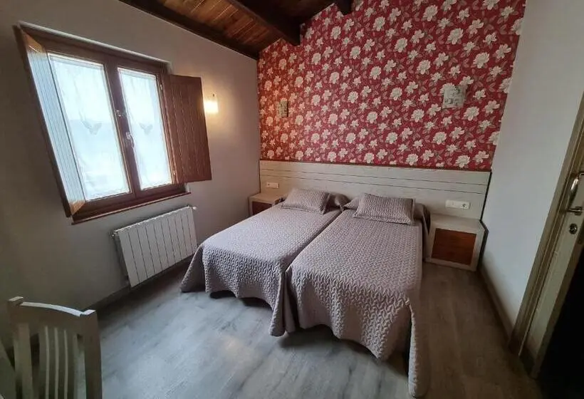 Standard-huone Puutarhanäkymä, Pensión Ribadiso
