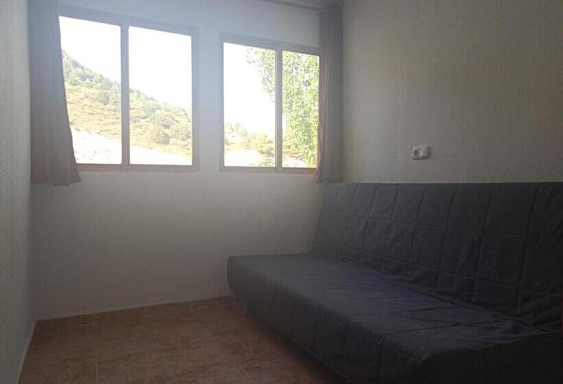 スタンダード４人部屋, Hostal El Desvío