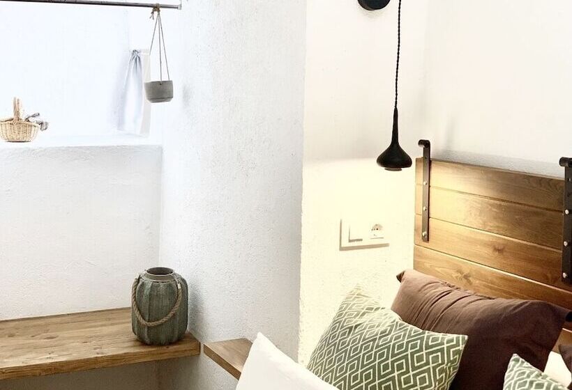 Номер Стандарт, Cal Nou 9   Adults Only