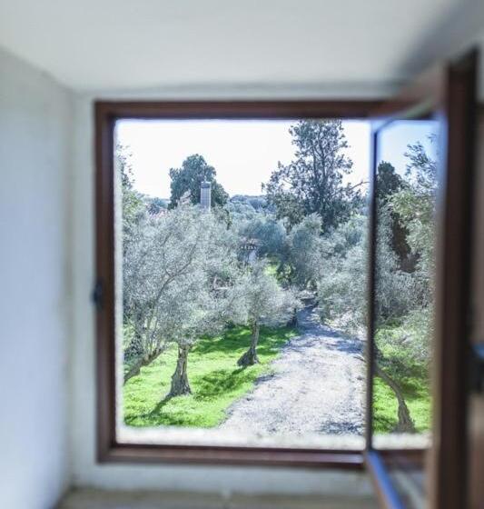 سوییت خانوادگی, Casa Rural Castillo De Cáceres
