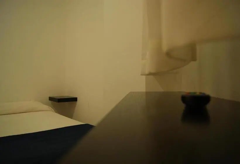 エコノミーシングルルーム, Habitaciones El Escorial