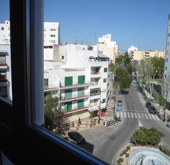 اتاق استاندارد یک تخته با سرویس بهداشتی مشترک, Huéspedes Sa Font