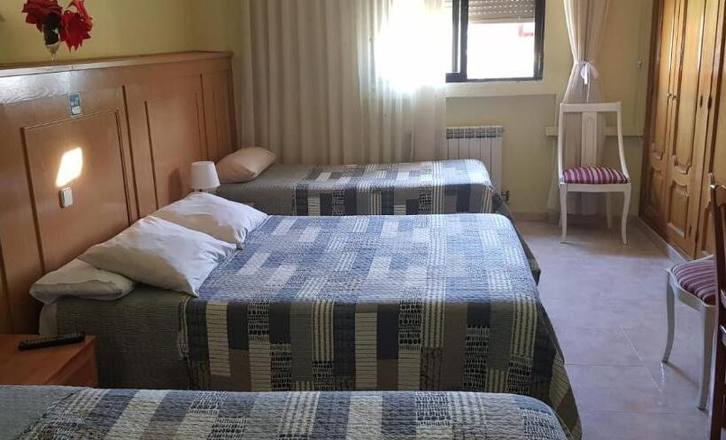 اتاق استاندارد چهار تخته, Hostal Brunete
