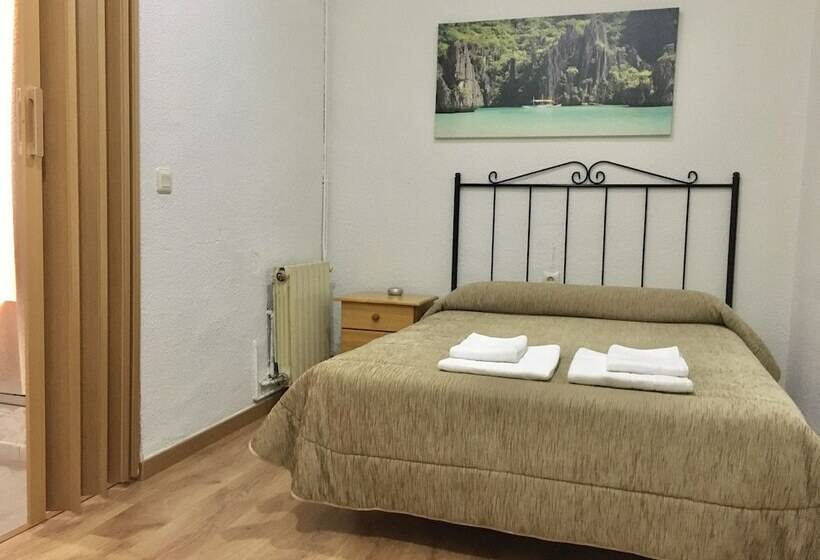 اتاق استاندارد, Hostal Santa Barbara