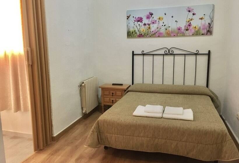 Номер Стандарт, Hostal Santa Barbara
