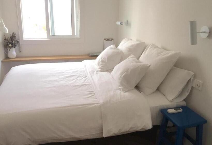 スタンダードルーム, Lar Atlantica