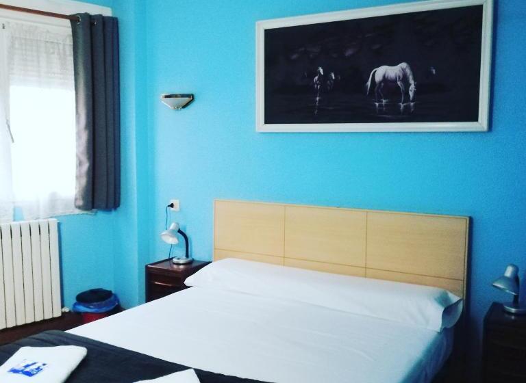 غرفة إقتصادية, Txoko Maitea Pentsioa