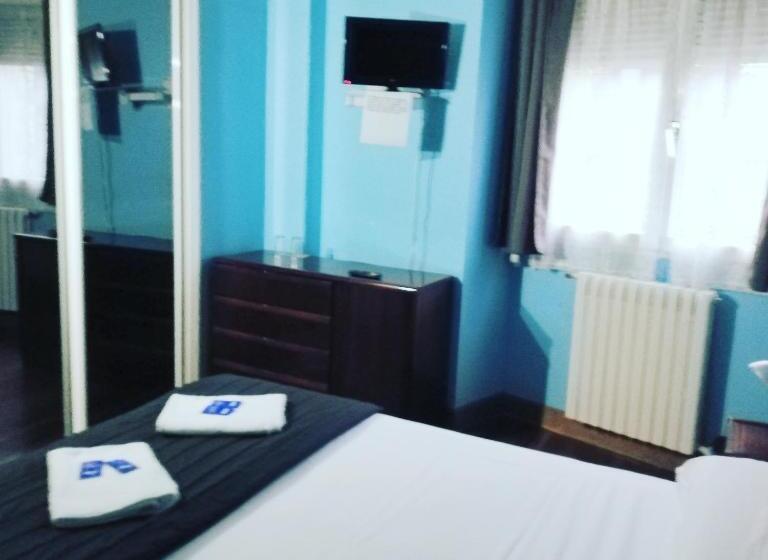 غرفة إقتصادية, Txoko Maitea Pentsioa