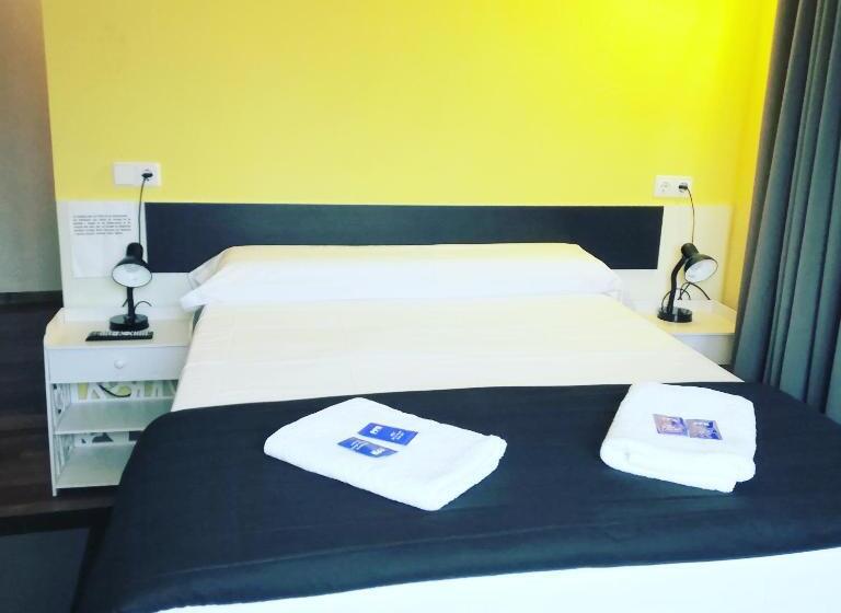 חדר סופריור, Txoko Maitea Pentsioa