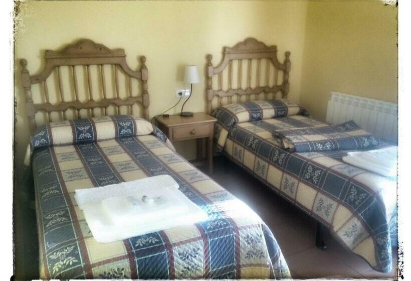غرفة قياسية, Hospedería Villa De Pintano