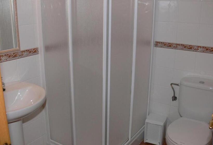 شقة غرفة واحدة, Casa Mariví