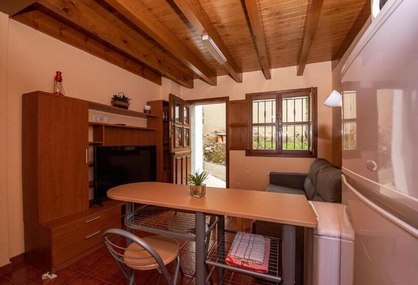 شقة غرفة واحدة, Casa Mariví