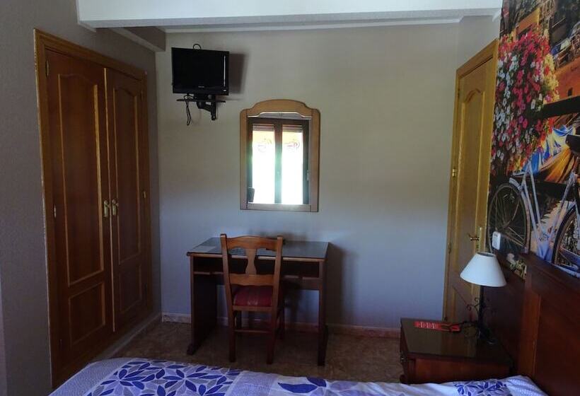 Номер Стандарт, Hostal González