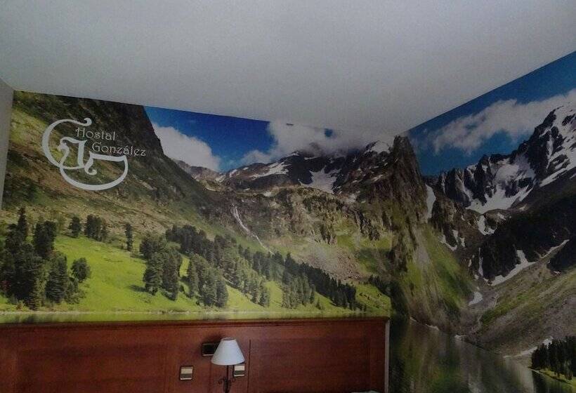 Номер Стандарт, Hostal González