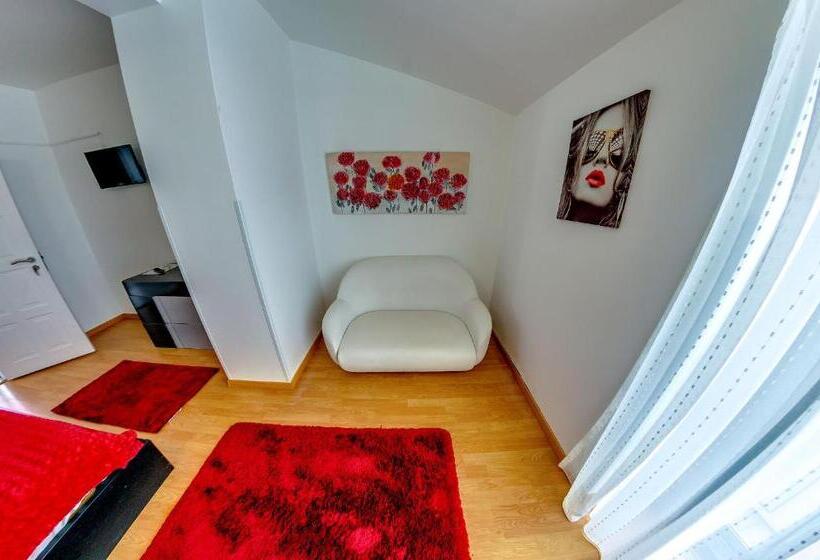 Номер Стандарт, Apartamentos 7 Saias Marginal