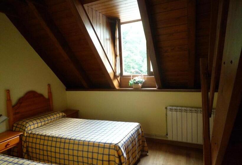 חדר סטנדרט לארבעה, Casa Es Neres