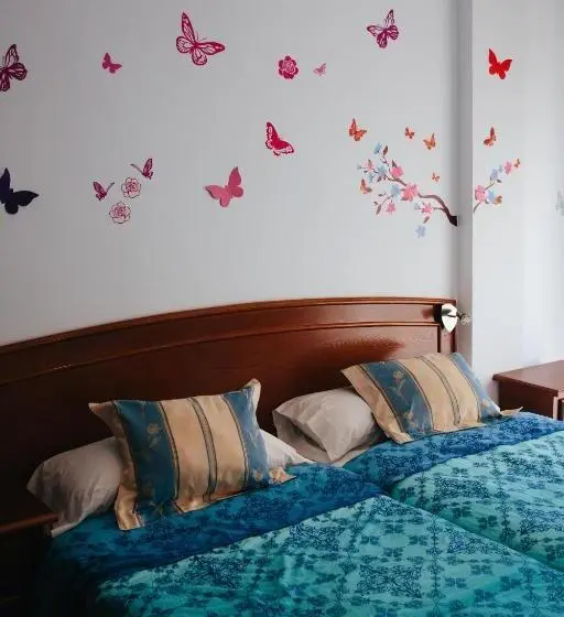 スタンダードルーム, Hostal El Puerto