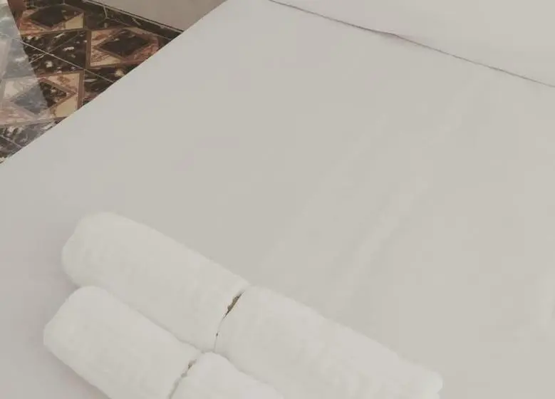 スタンダードルーム, Hostal Jaufil