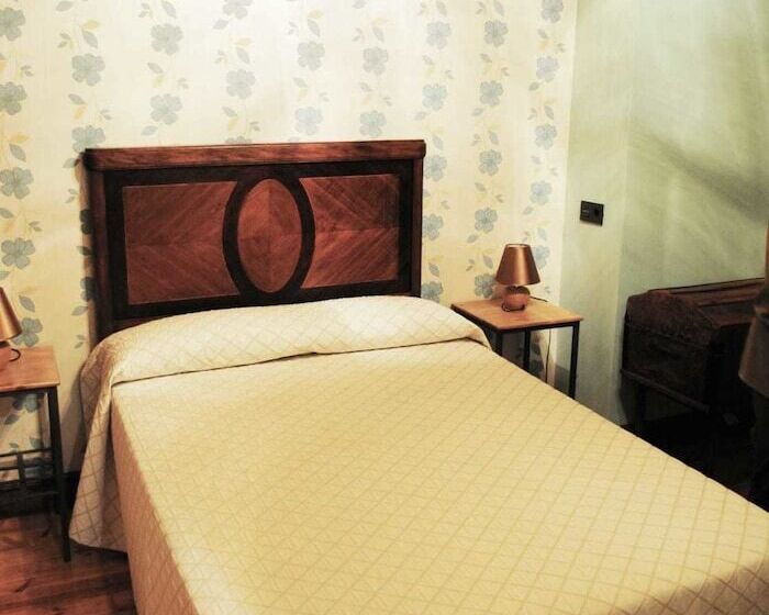 スタンダードルーム, Hostal Los Oteros