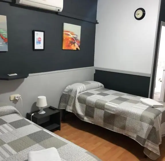 スタンダードルーム, Hostal Restaurante Avenida De Madrid