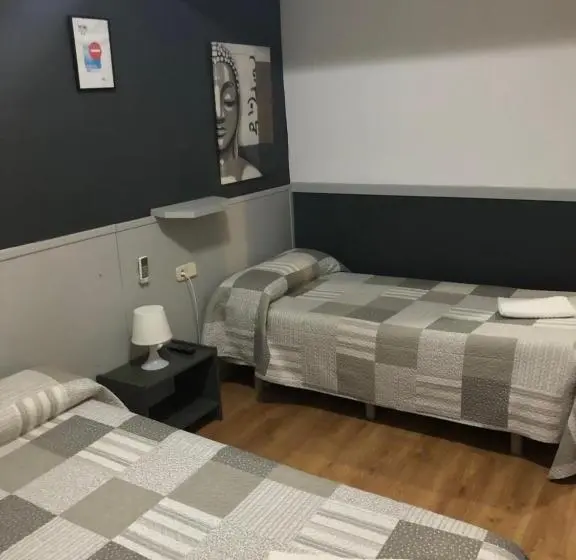 スタンダードルーム, Hostal Restaurante Avenida De Madrid