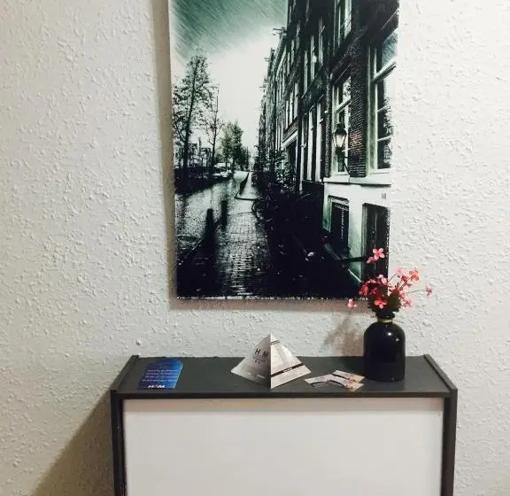 バス共有のスタンダードルーム, Hostal Restaurante Avenida De Madrid