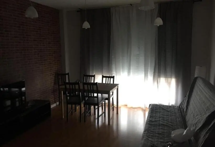 ２ベッドルームアパートメント, Hostal Restaurante Avenida De Madrid