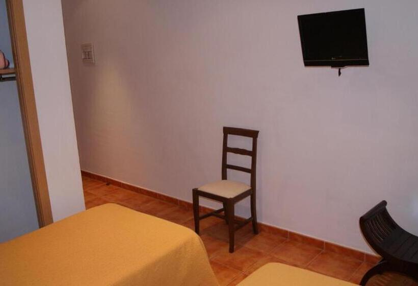 חדר סטנדרט, Hostal Restaurante Bustos