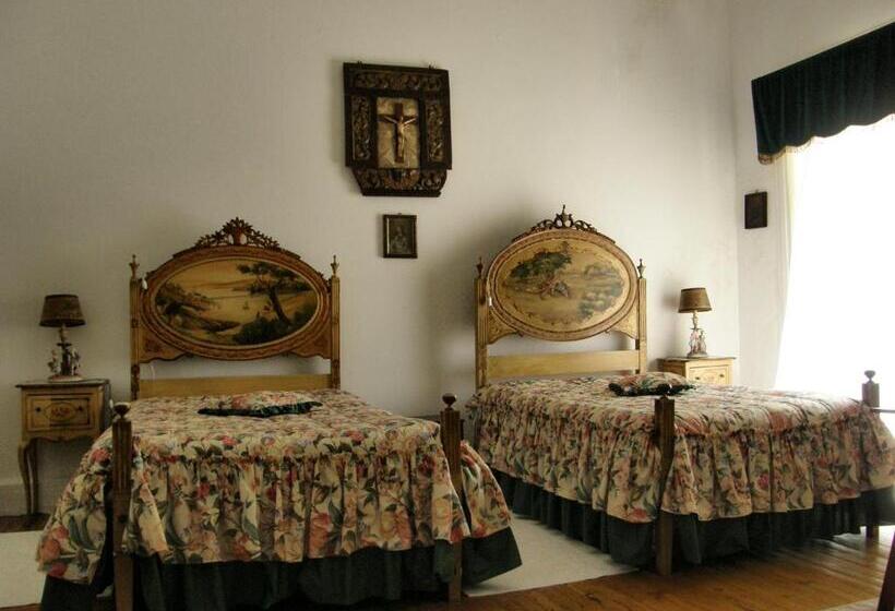 اتاق لوکس, Solar Das Avencas