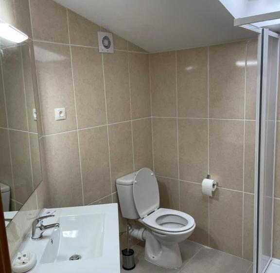 Номер Стандарт, Kualquer Koisa