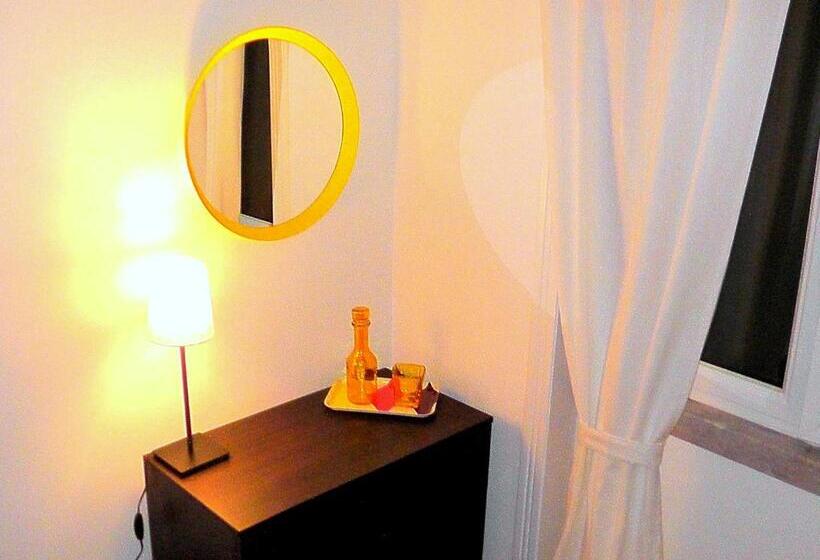 اتاق استاندارد یک نفره, Lisbonera Guest House